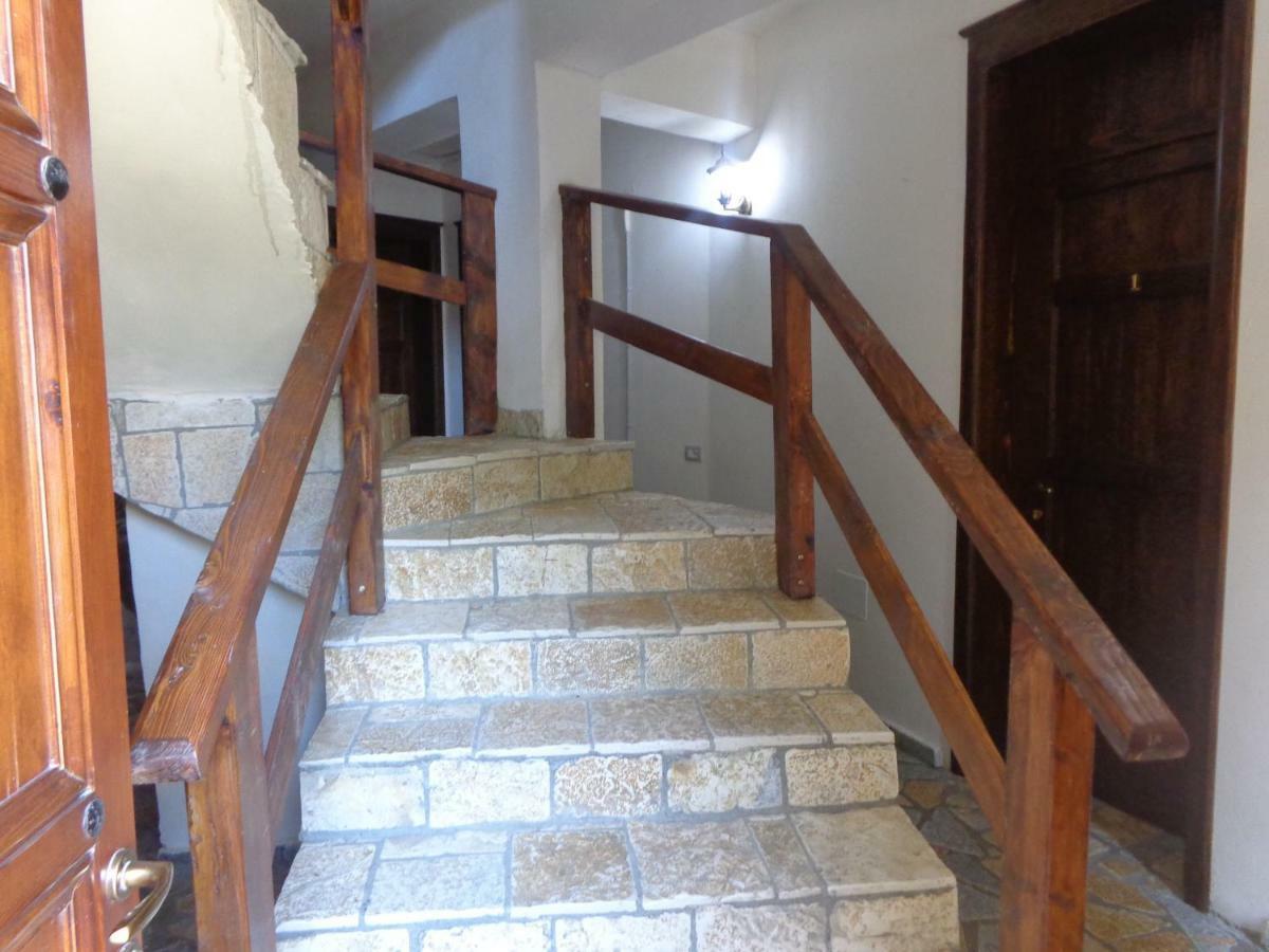 بيرات Hotel Demaj المظهر الخارجي الصورة
